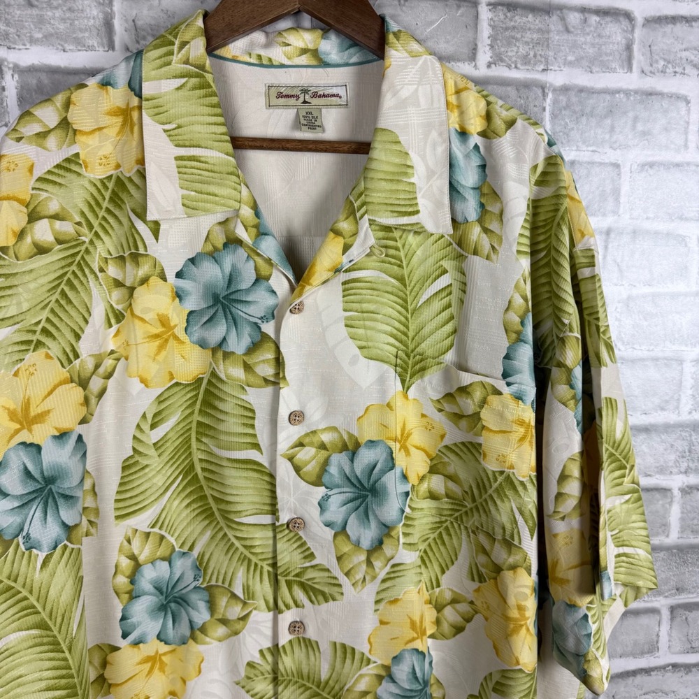 Tommy Bahama Mens XXL 100% Silk Tropical Floral Palm Leaf Camp Shirt Cream Green